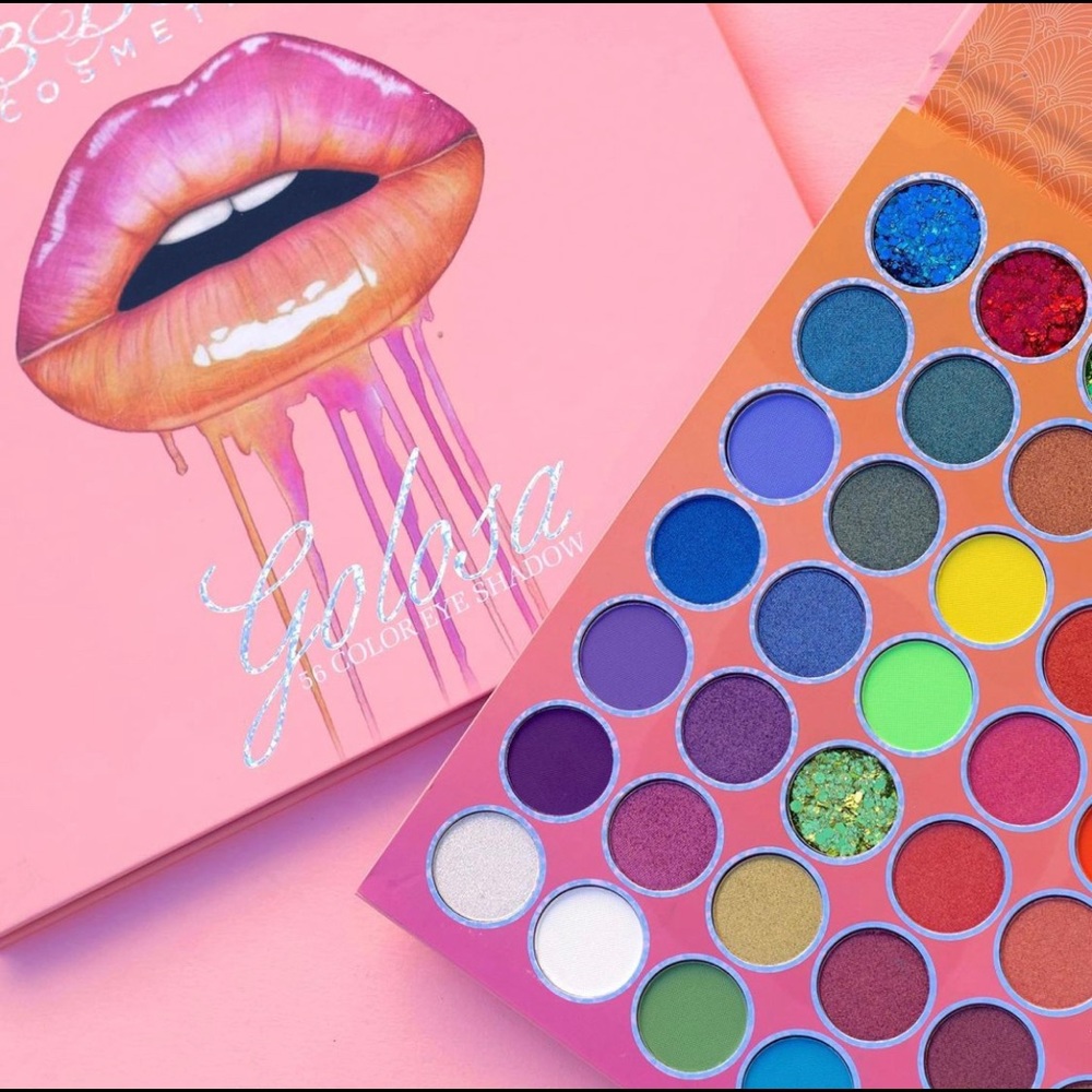 GOLOSA 56 color eyeshadow palette glitter and matte